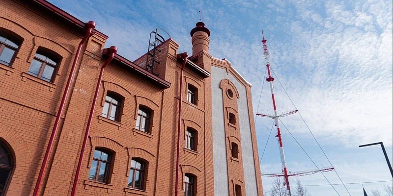 С новосельем нас!